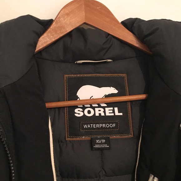 Sorel winter jacket - Picture 4 of 8